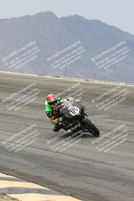 media/Nov-15-2025-Race Pace (Sat) [[8de605a2d8]]/Verified Riders/Bowl (1020am)/